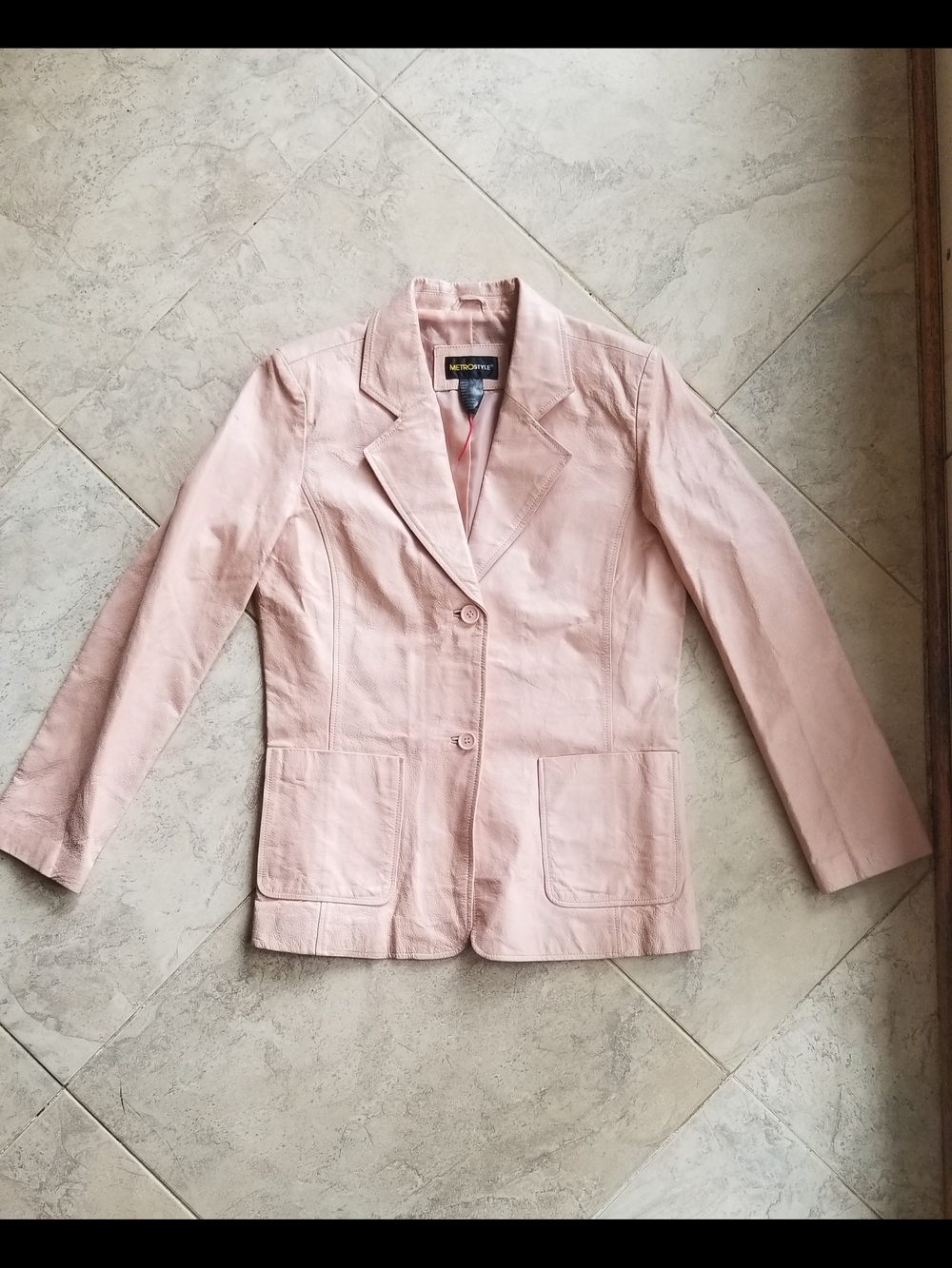 MetroStyle Vintage Style Pale Pink 100% Leather Jacket/Blazer